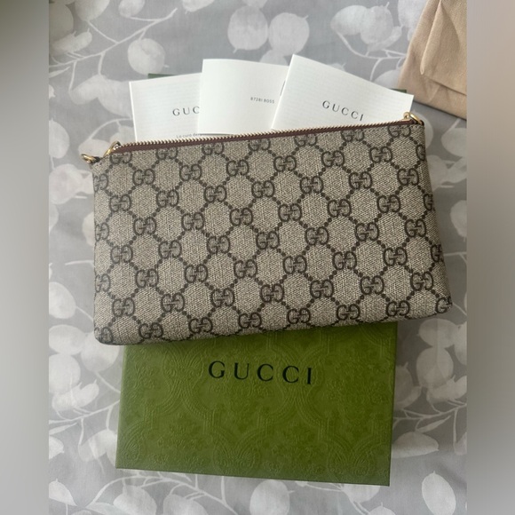 Gucci GG supreme canvas wrist - Picture 2 of 2